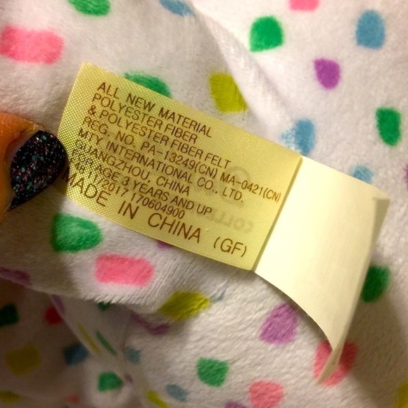 DAN Dee Collectors Choice plush pig in bunny pj. - Picture 3 of 9